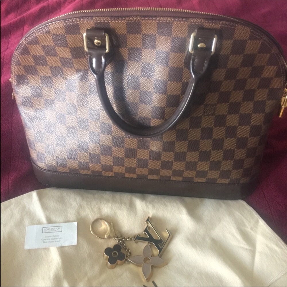 Louis Vuitton Damier bag - Picture 1 of 7